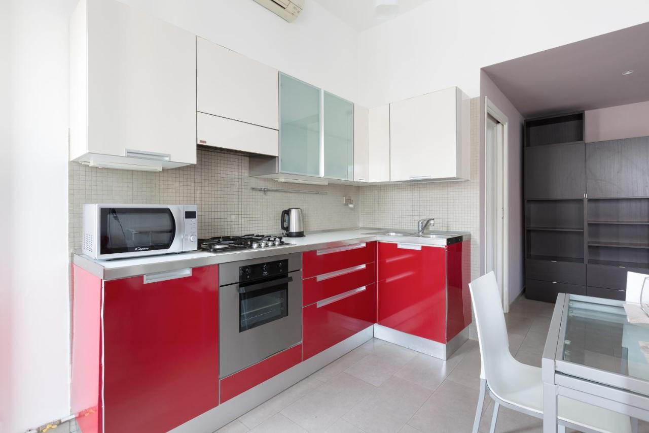 Ferienwohnung Cozy Apt With Balcony - Mm2 Sant'Agostino Mailand Exterior foto